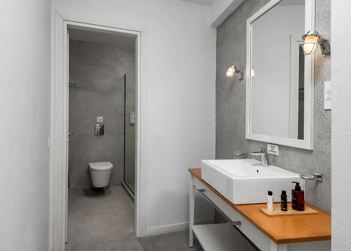 Lindos Comfy Suites